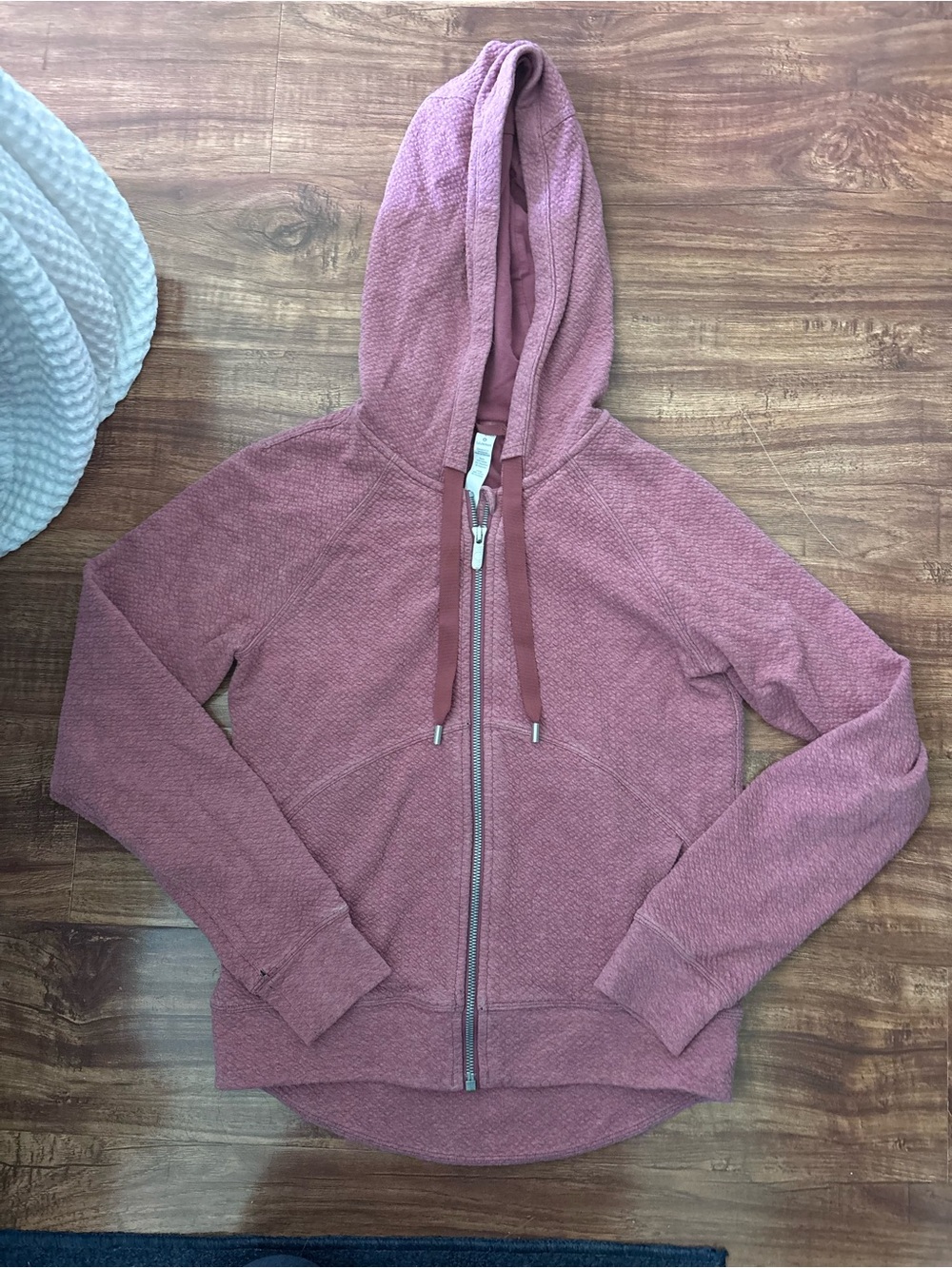 Lululemon Women's Mauve Zip-Up Hooded Sweatshirt